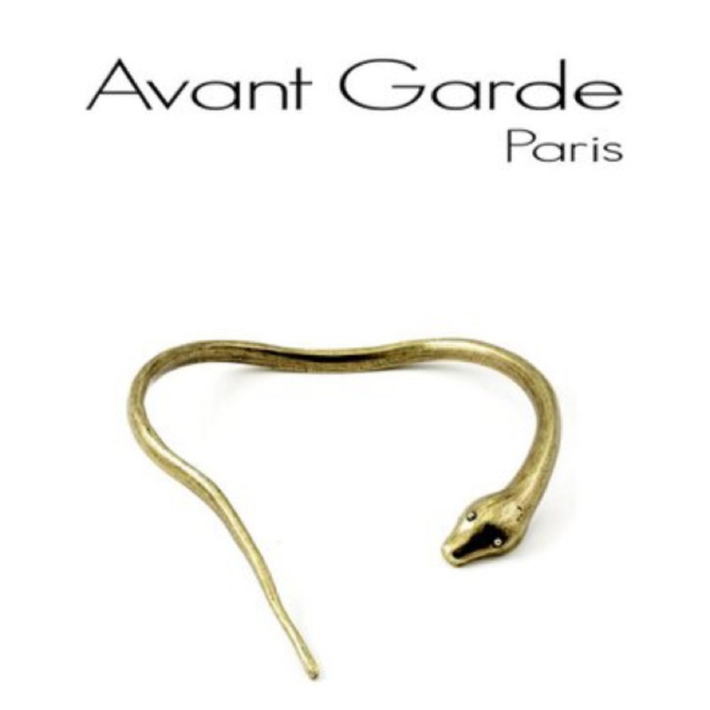 Avant Garde Paris designer snake necklace